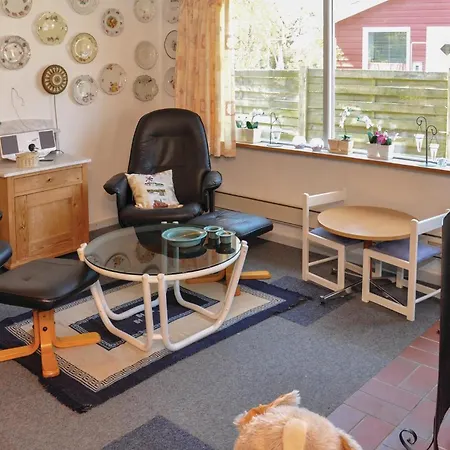 Holiday home Stunning Home In Broager With Kitchen
