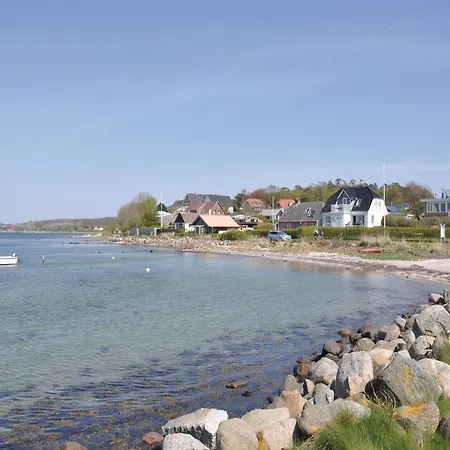 Three-bedroom In Dom wakacyjny