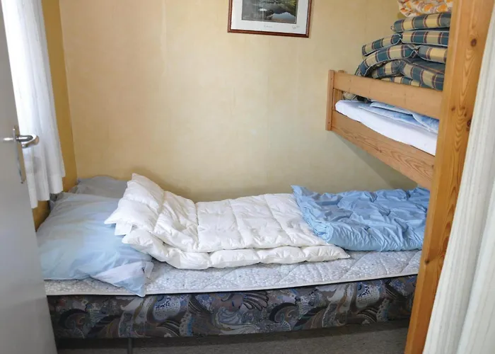 Three-bedroom In Semesterbostad