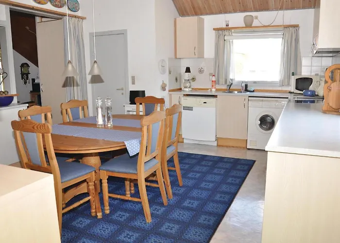 Semesterbostad Three-bedroom In Broager